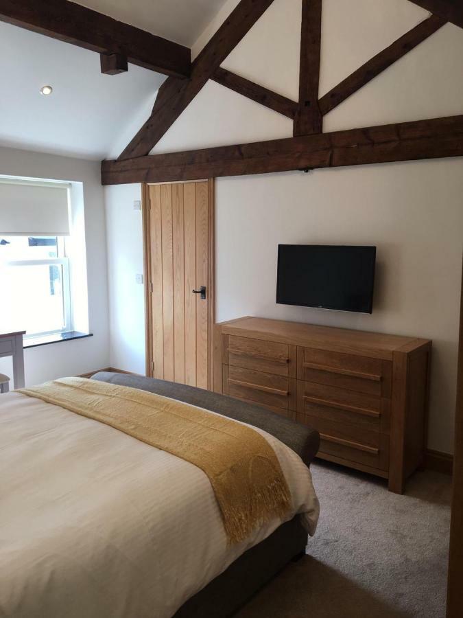 The Coach House Villa Southport Ngoại thất bức ảnh